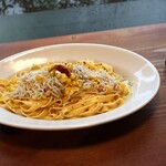 Hachihare - とうもろこしとしらすのペペロンチーノ