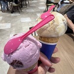 サーティワンアイスクリーム - 料理写真:バーガンディチェリーとみたらし