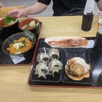 とれとれ市場 味処 - 