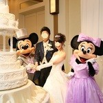 ディズニーアンバサダーホテル - ミッキーとミニーが披露宴にかけつけてくれます