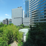 ヌーヴェル・エポック - 店内のからの風景です