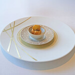 ヌーヴェル・エポック - ランチコース 14450円 のチーズ風味シュー 鶏白レバームース