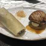 龍天門 - 北京ダックはきゅうりがたっぷりで、脂が甘くて、皮も柔らかく重くなく最高の一品