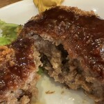 肉の佐藤 - どうだ！このジューシー感