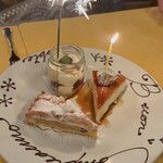 ラ・ビスボッチャ - チェリーのパフェ、プリン、イチジクのタルト