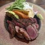 神戶牛炭火牛排・逸品 寅松之肉滴 - 