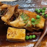 味処 明島 - カサゴの煮付け(2,750円)