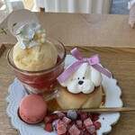 TRIBECCA CAFE - 