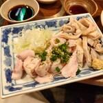 ホルモン平田 - モツ刺し盛り合わせ様