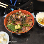 廻転寿司冨士丸 - ゴマ鯖丼