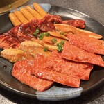 かがり火亭 - ウインナー❤️
      ハラミ❤️
      豚トロ❤️
      カルビ❤️
      見た目半端ない！✨