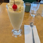 浜屋百貨店ファミリーレストラン - ミルクセーキ