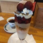 クリクリ - チェリーパイパフェ¥1250(〜2025.6.30)
