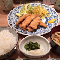 新宿割烹 中嶋 - フライ定食 800円