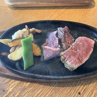 THE KINTAN STEAK - 牛フィレ×ハラミ　120g