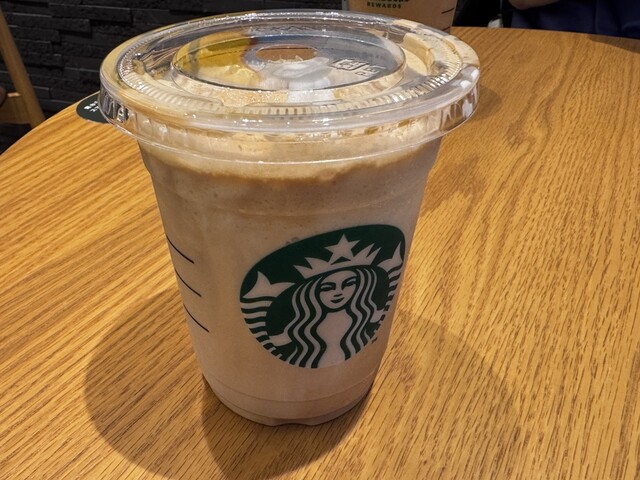 Starbucks Coffee Futakotamagawa Raizu Dokkudopuraza Ten