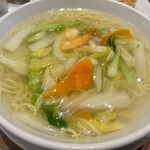 551蓬莱 大阪空港南ターミナル店（伊丹） - 