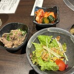 近江牛専門店 万葉 まえだ亭 - 