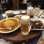 城北飯店 - テーブルが回転するのがいいですね