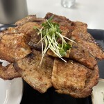 焼肉たてがみ - 