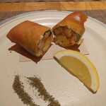 fu-fu shisen - 赤海老とヤングコーンの春巻き