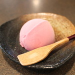 百年亭 - デザートの梅アイス