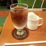 珈琲茶房 きんぐすとん - アイスオーレ(470円)