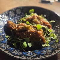 とろとろ茄子の冷菜　チレアンチョのトマトソース