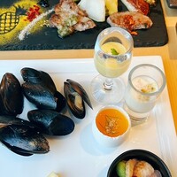 ブッフェアンドカフェ スロープサイドダイナー ザクロ - 
