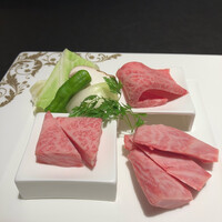仙台牛焼肉 花牛 - 