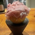 PRIMO PASSO - 揚げピザ（３種のチーズ入り　リコッタ、スカモルツァ、パルミジャーノ）、山盛りのフランス産生ハム18ヶ月熟成