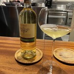 PRIMO PASSO - ペアリング⑥白　デッペール　ヴェルメンティーノ・ディ・ガッルーラ “ルーリス”（サルデーニャ）