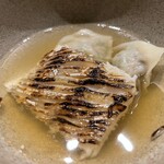 PRIMO PASSO - パスタ①トルテッロ　詰め物（万願寺唐辛子、新生姜）入りパスタ、炭火焼きの太刀魚、太刀魚の骨のスープ