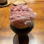 PRIMO PASSO - 揚げピザ（３種のチーズ入り　リコッタ、スカモルツァ、パルミジャーノ）、山盛りのフランス産生ハム18ヶ月熟成