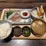 肉豆冨とレモンサワー 大衆食堂 安べゑ - 【2025.6.23(月)】豊洲鮮魚の刺身定食（イサキ＋ご飯＋白身魚フライ＋味噌汁＋惣菜）1,098円→998円