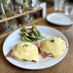 ホッチーノコーヒー - エッグベネディクト