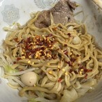 ラーメン二郎 - 味変唐辛子