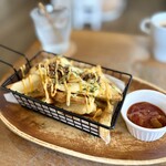 ホッチーノコーヒー - ダブルチーズ&ミートポテト