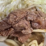 ラーメン二郎 - ぶたアップ