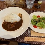 ENDLESS 130 COLLECTION - 員工餐咖哩與沙拉套餐1200日圓