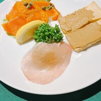 ロシヤ料理 ラルース - 