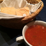 ポルトガリア - パンとガスパチョ
                                