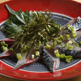 博多名物胡麻さばを初めとした絶品海鮮料理をぜひご賞味あれ！