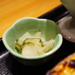 銀座 すが家 - 香の物