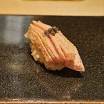 一㐂 - 大トロ　炭塩で