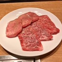 ビーフキッチン 恵比寿店 - 上タンとカイノミ