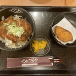 つるや - 料理写真:鶏たれカツ丼とほっくほくコロッケ