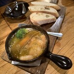 貝バル Baccanale - 