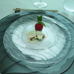 53 By The Sea - ババロアにストローベリー