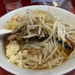 ラーメン二郎 - らーめんミニ　生姜半分　炙　にんにく少し